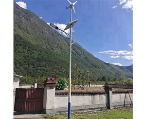图木舒克壁挂太阳能路灯生产厂家